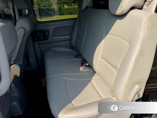 Hyundai The New Grand Starex id 3220741 из Кореи 13