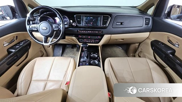 Kia The New Carnival id 3814235 из Кореи 17