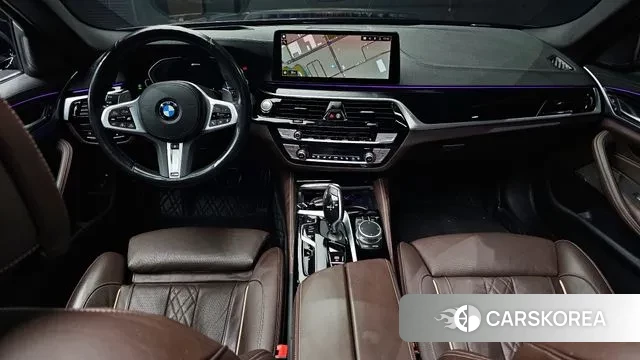 BMW 5 Series (G30) id 3028085 из Кореи 17