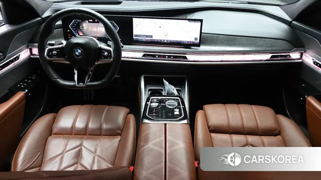 BMW 7 Series (G70) id 4665636 из Кореи 33