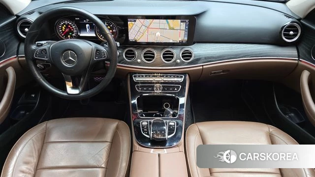 Mercedes-Benz E-Class W213 id 4471629 из Кореи 17
