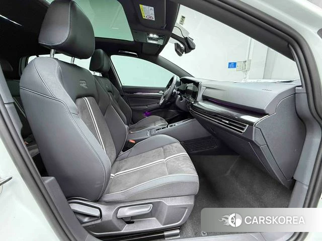 Volkswagen Golf id 4299847 из Китая 17