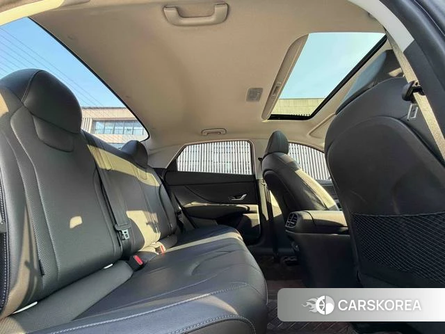 Hyundai Elantra id 4262054 из Китая 16