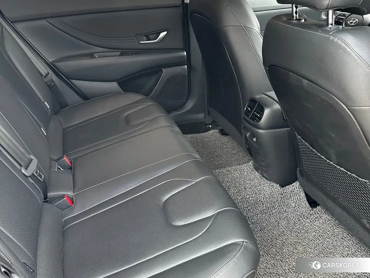 Hyundai Elantra id 4601136 из Китая 7