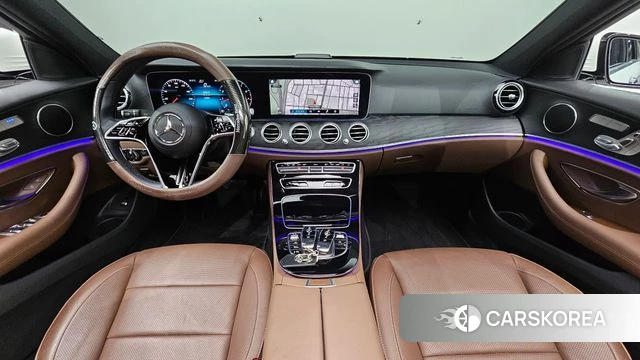 Mercedes-Benz E-Class W213 id 4593268 из Кореи 27