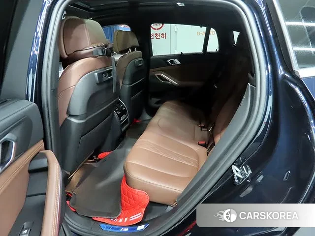 BMW X6 (G06) id 3685579 из Кореи 17