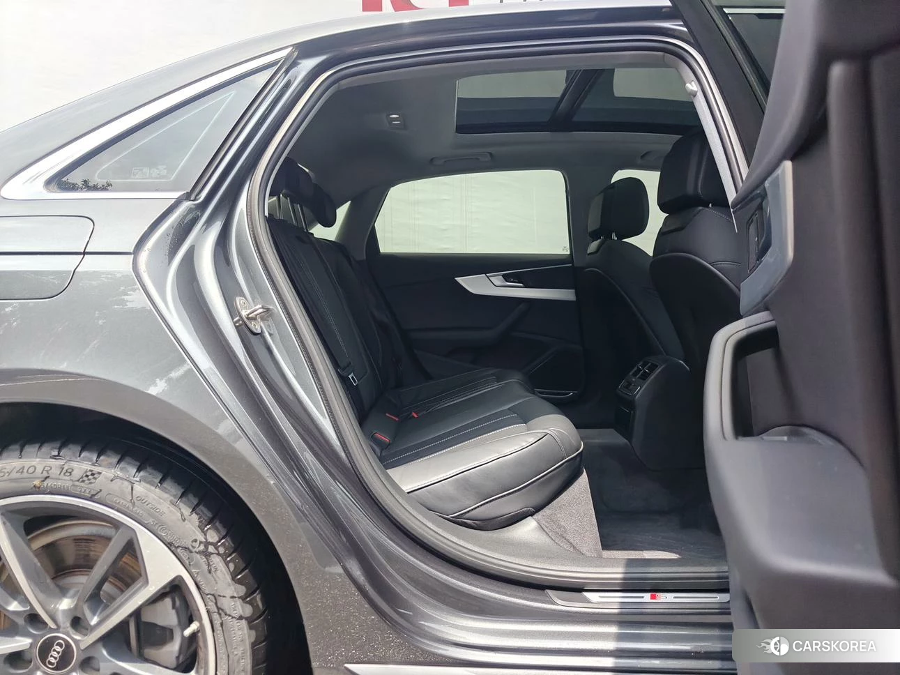 Audi A4L id 4455097 из Китая 19