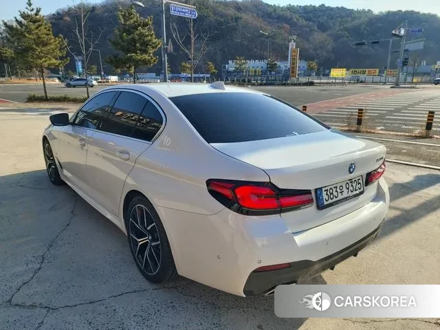 BMW 5 Series (G30) id 3581545 из Кореи 17