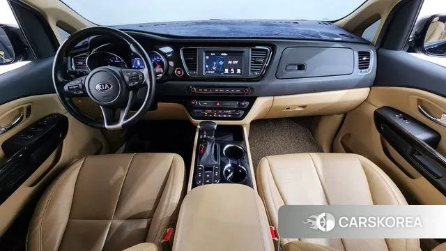 Kia The New Carnival id 3747822 из Кореи 17