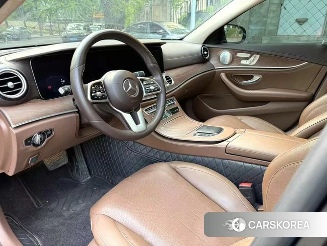 Mercedes-Benz E-class id 4314500 из Китая 7