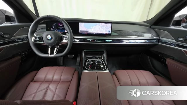 BMW 7 Series (G70) id 4681328 из Кореи 29