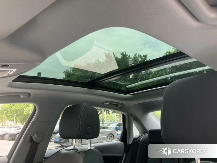 Audi A4L id 4421125 из Китая 8