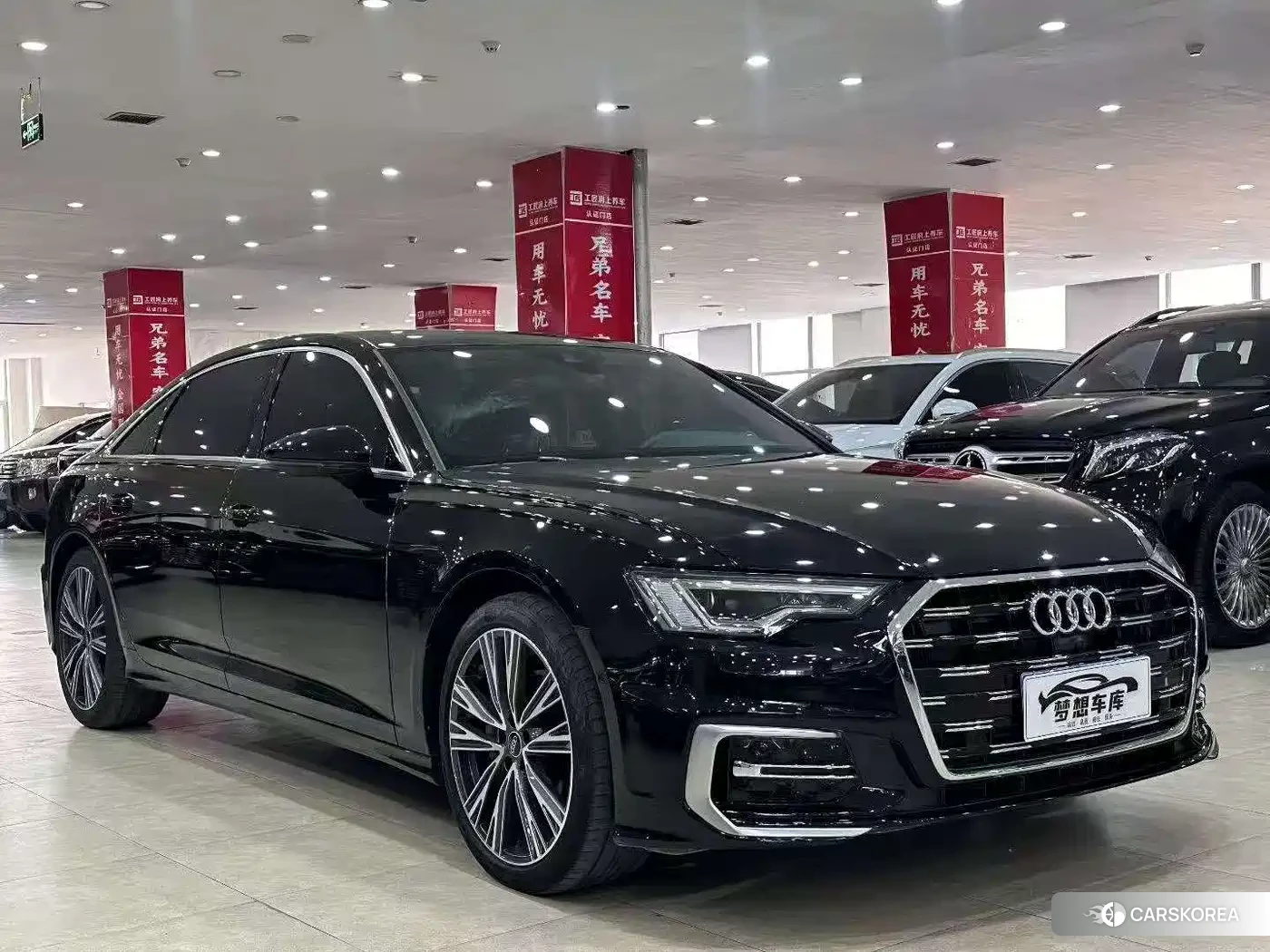 Audi A6L id 4607213 из Китая 7