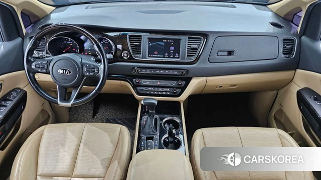 Kia The New Carnival id 3813760 из Кореи 17