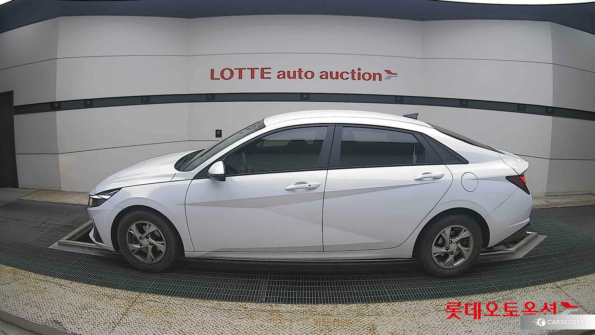 Hyundai Avante id 4902351 из Кореи 35