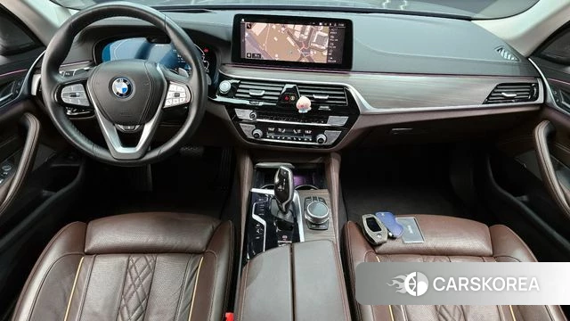 BMW 5 Series (G30) id 4293171 из Кореи 35