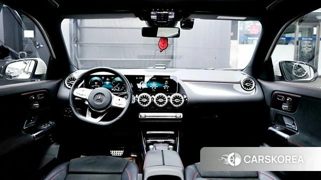 Mercedes-Benz GLA - Class H247 id 3807457 из Кореи 17