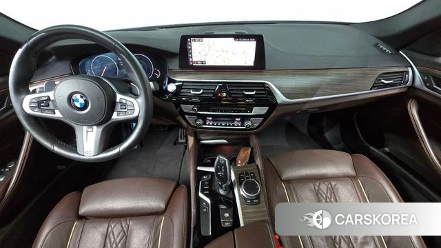 BMW 5 Series (G30) id 4496477 из Кореи 29