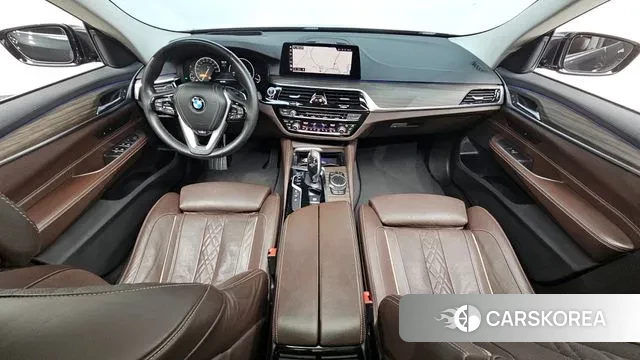 BMW 6 Series GT (G32) id 3000345 из Кореи 17