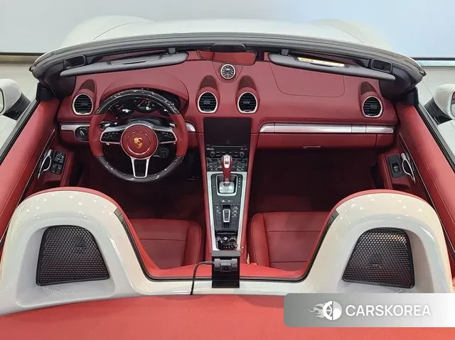 Porsche 718 Boxster id 3002347 из Кореи 17