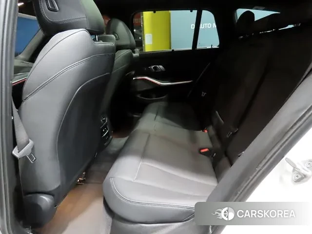 BMW 3 Series (G20) id 3528470 из Кореи 17