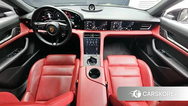 Porsche Taycan id 4244517 из Кореи 33