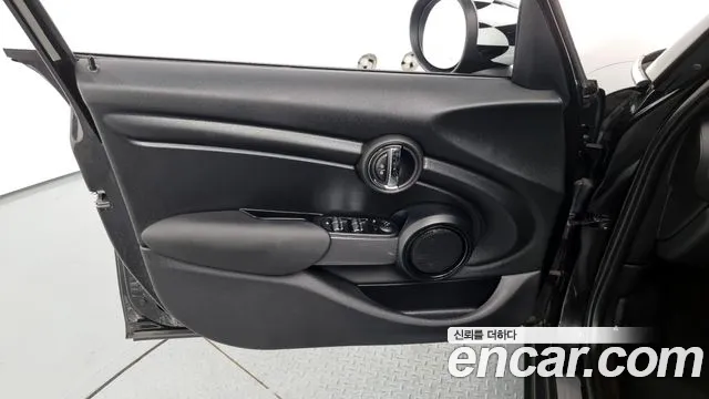 Mini Cooper id 2603339 из Кореи 17