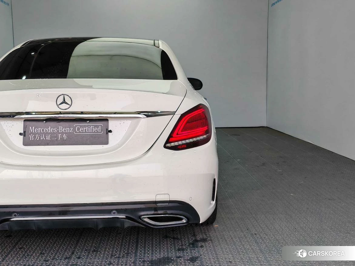 Mercedes-Benz Class C id 4419090 из Китая 17