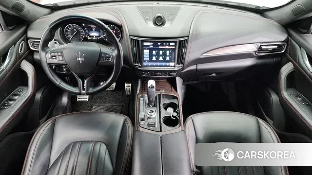 Maserati Levante id 3670605 из Кореи 17