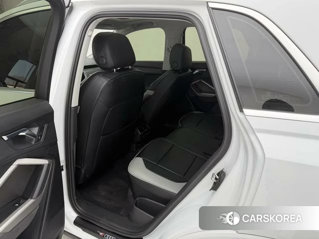 Audi Q3 id 3919567 из Китая 7