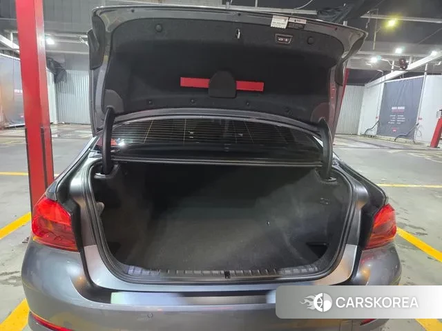 BMW 5 Series (G30) id 3428970 из Кореи 15