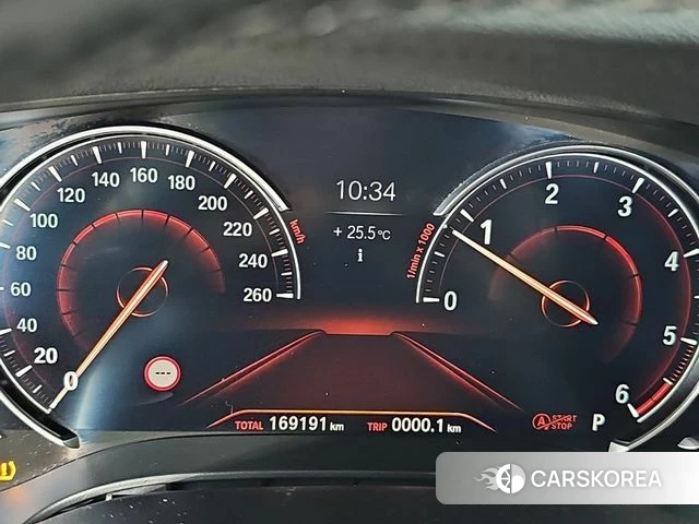 BMW 5 Series (G30) id 4900783 из Кореи 15