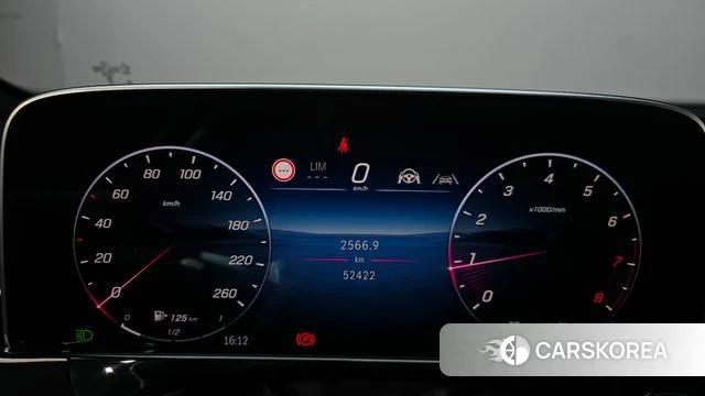 Mercedes-Benz E-Class W214 id 4834490 из Кореи 27