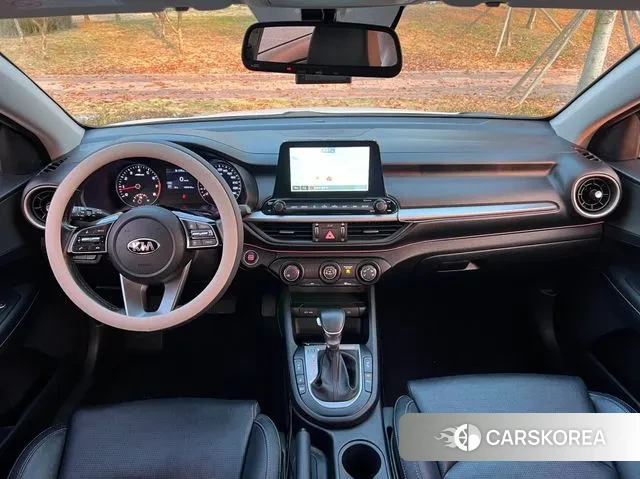 Kia Come New K3 id 3574136 из Кореи 17