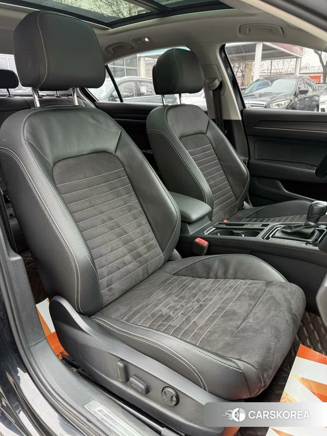 Volkswagen Magotan id 4271609 из Китая 31