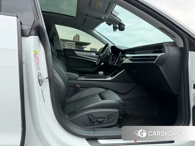 Audi A7 id 4275236 из Китая 19
