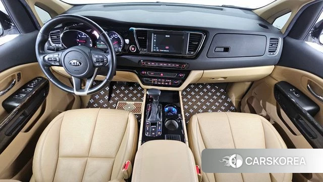 Kia The New Carnival id 4615381 из Кореи 17