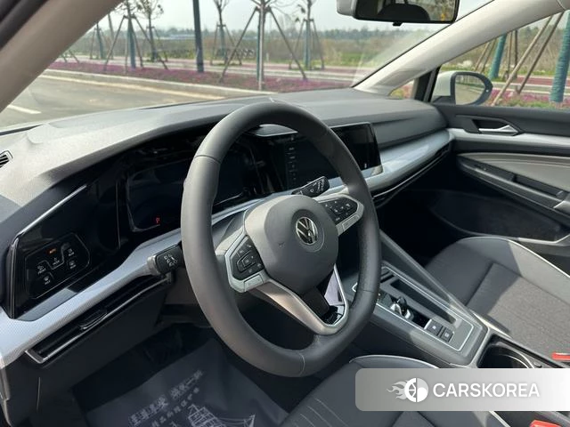 Volkswagen Golf id 3993812 из Китая 27