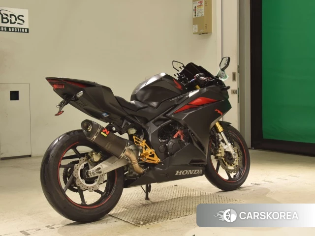 Honda CBR250RR ABS 2017 из Японии, фото 2