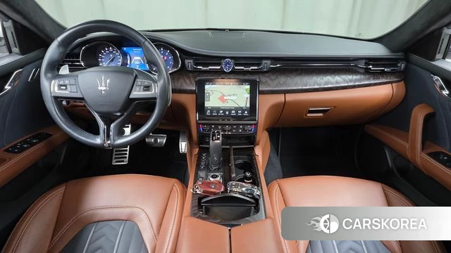 Maserati Quattroporte id 4459296 из Кореи 27