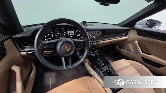 Porsche 911(992) id 3359852 из Кореи 17