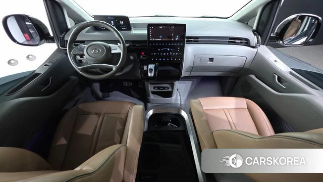 Hyundai Staria id 4480464 из Кореи 31
