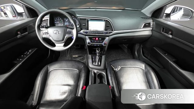 Hyundai Avante AD id 4536837 из Кореи 28