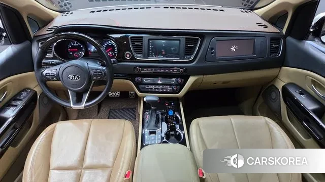 Kia The New Carnival id 3636260 из Кореи 17