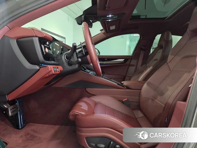 Porsche Panamera (976) id 4177398 из Кореи 9