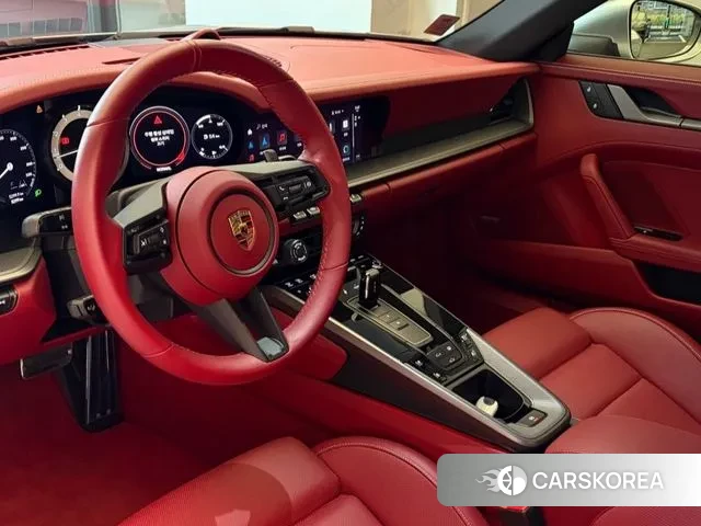 Porsche 911(992) id 3757928 из Кореи 10