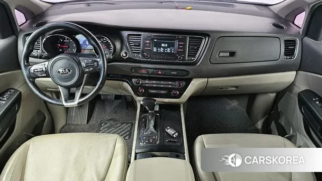 Kia All New Carnival id 3599193 из Кореи 17