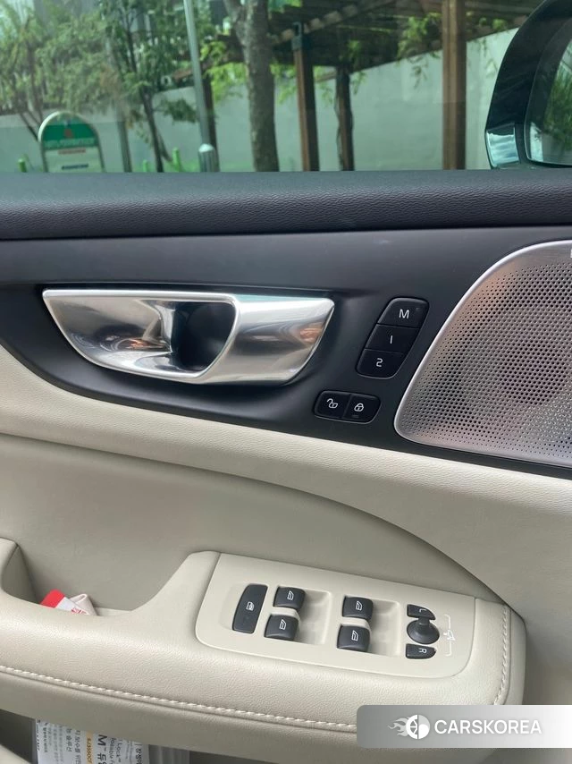 Volvo V60 Cross-Country 2nd Generation id 4202453 из Кореи 14