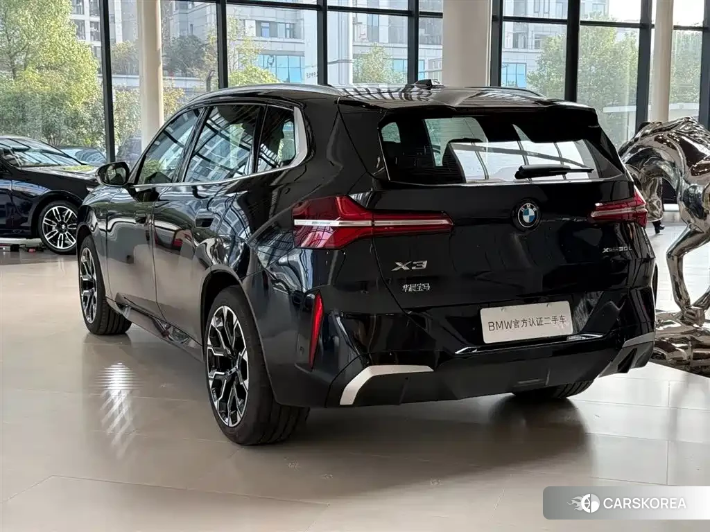 BMW X3 id 4649294 из Китая 13