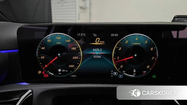 Mercedes-Benz A-Class W177 id 4281869 из Кореи 28